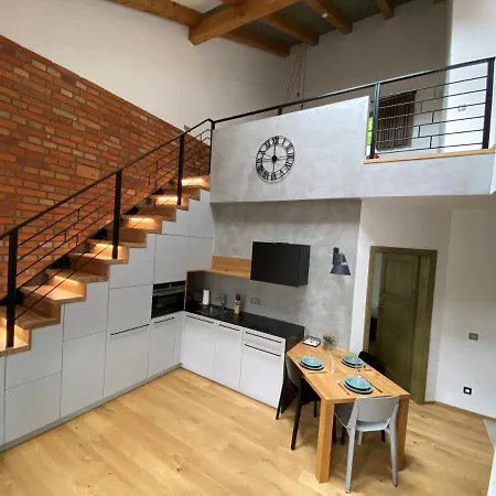 Stodola アパートホテル Bělá pod Bezdězem