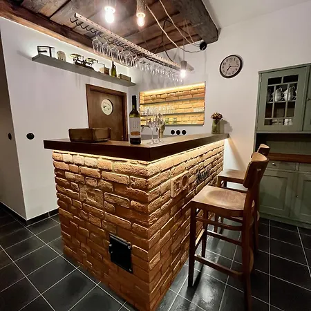 Stodola アパートホテル *