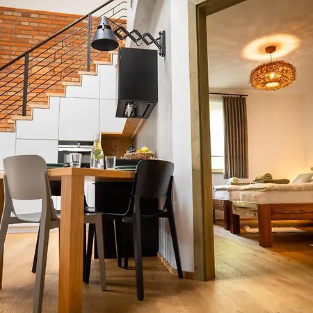 Hotel apartamentowy Stodola