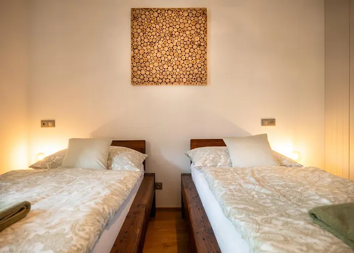 Stodola Bela pod Bezdezem